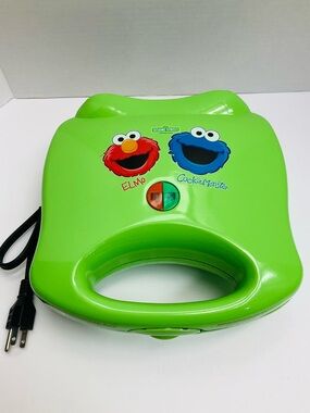 Sesame Street Elmo & Cookie Monster Kids Sandwich Maker